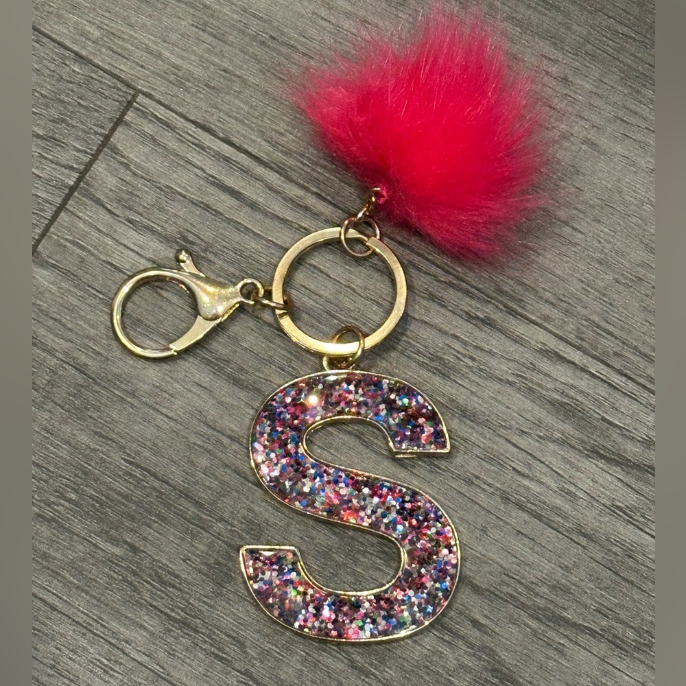 Keychain gold tone